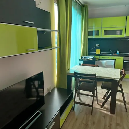 Apartamento локация златина *
